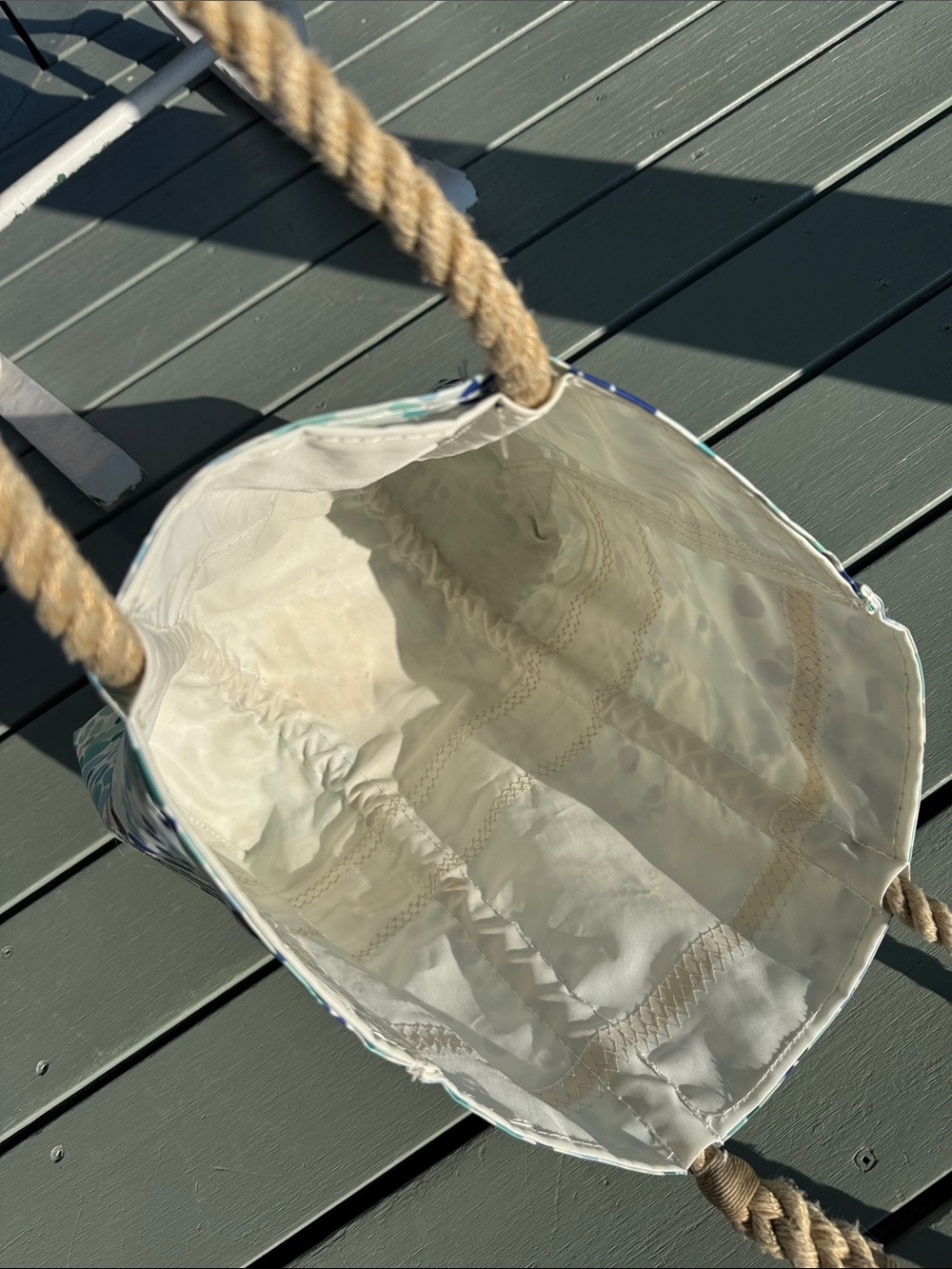 Sea Bags Medium Tote with Anchor and Seaglass - Picture 2 of 7